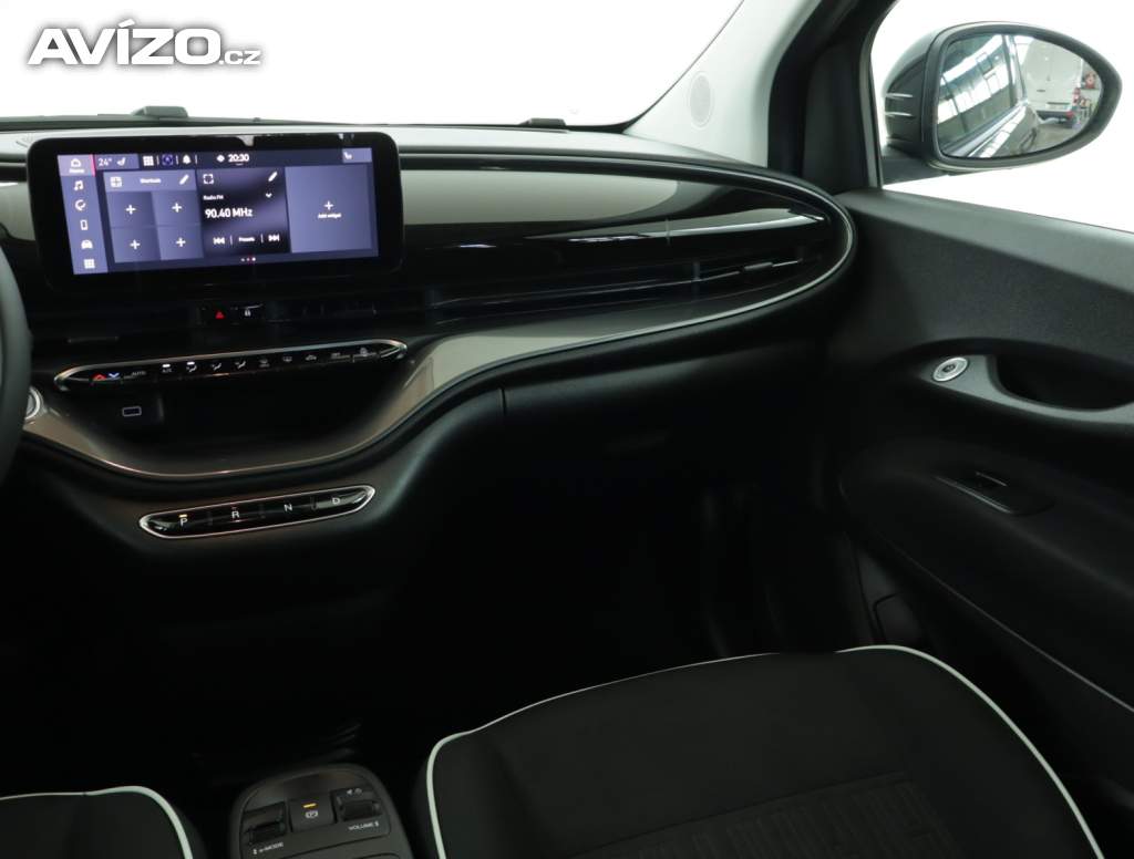 Foto inzerátu Fiat 500e 42 kWh