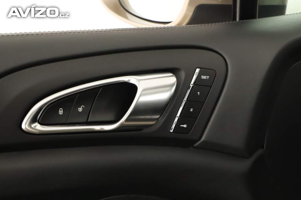Foto inzerátu Porsche Cayenne S Diesel