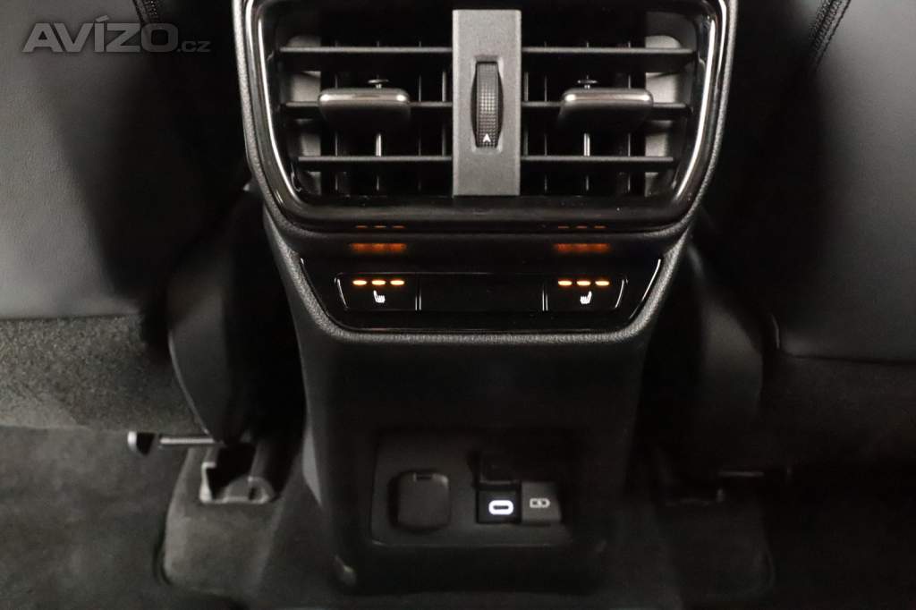 Foto inzerátu Lexus NX 450h+