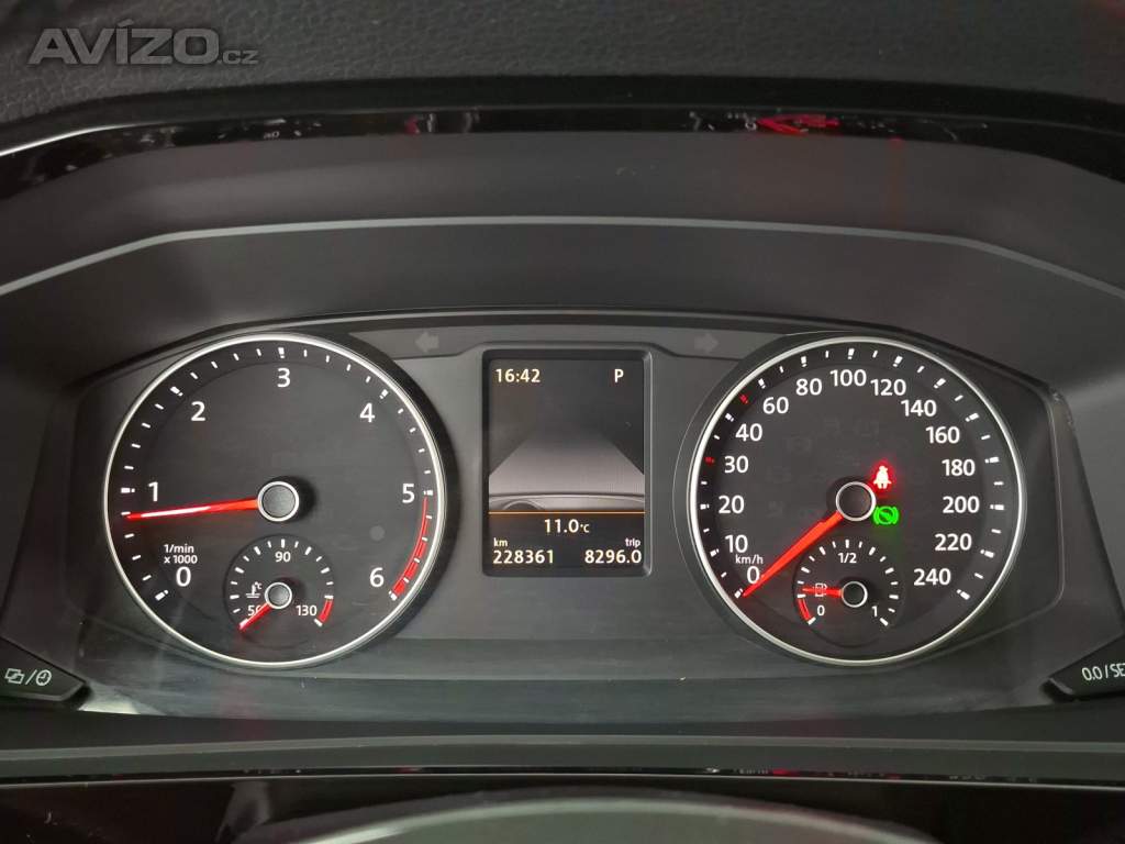 Foto inzerátu VW Multivan 2.0 TDI