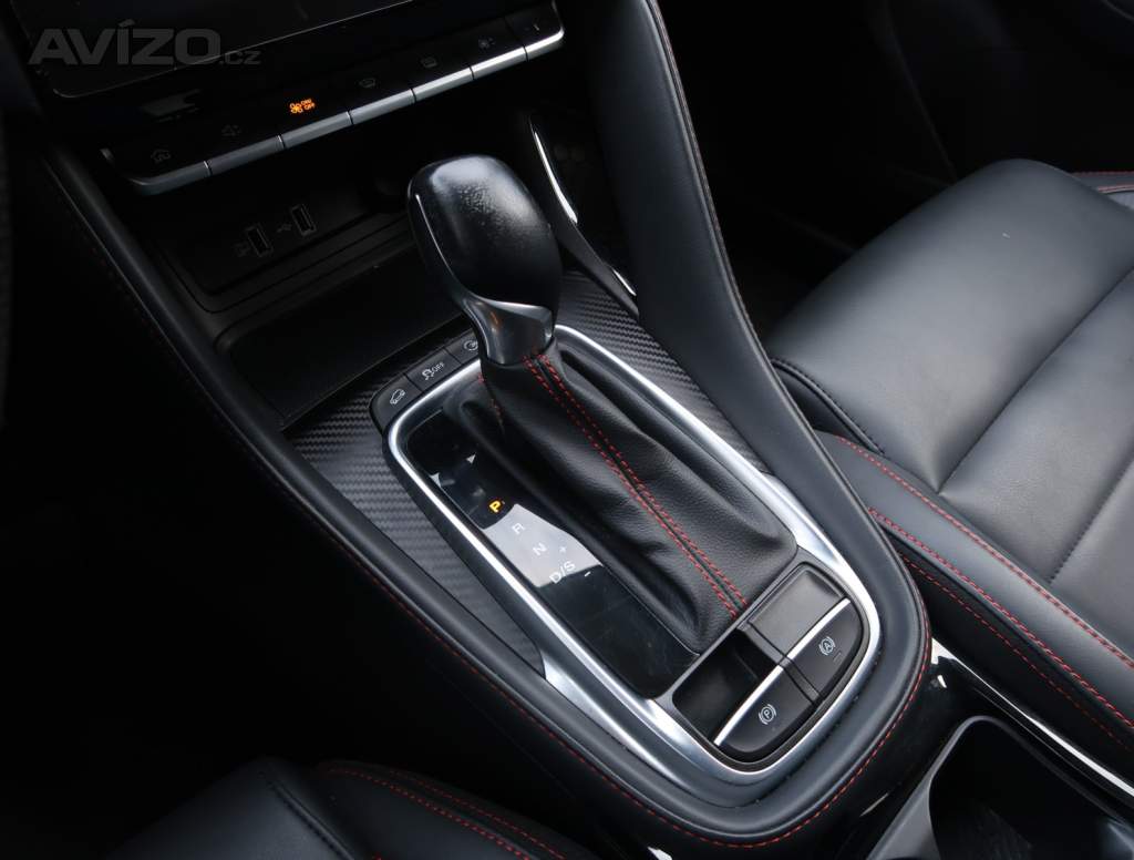 Foto inzerátu MG ZS SUV 1.0 Turbo