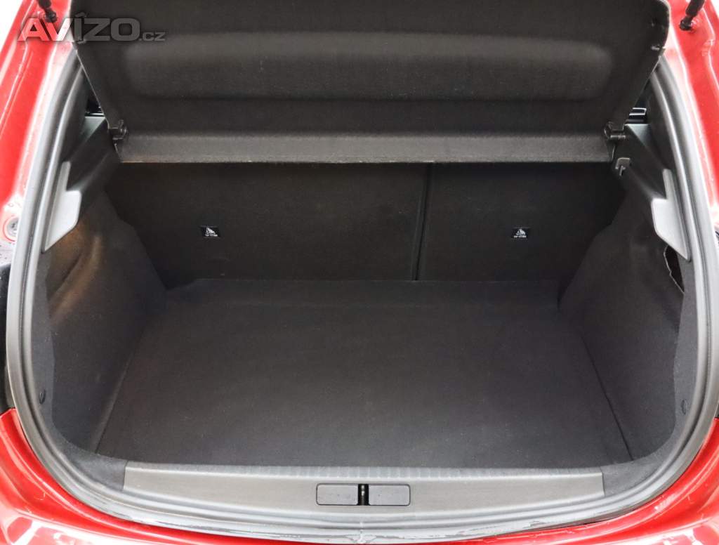 Foto inzerátu Peugeot 208 1.2 Hybrid