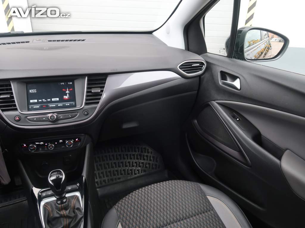 Foto inzerátu Opel Crossland 1.2 Turbo