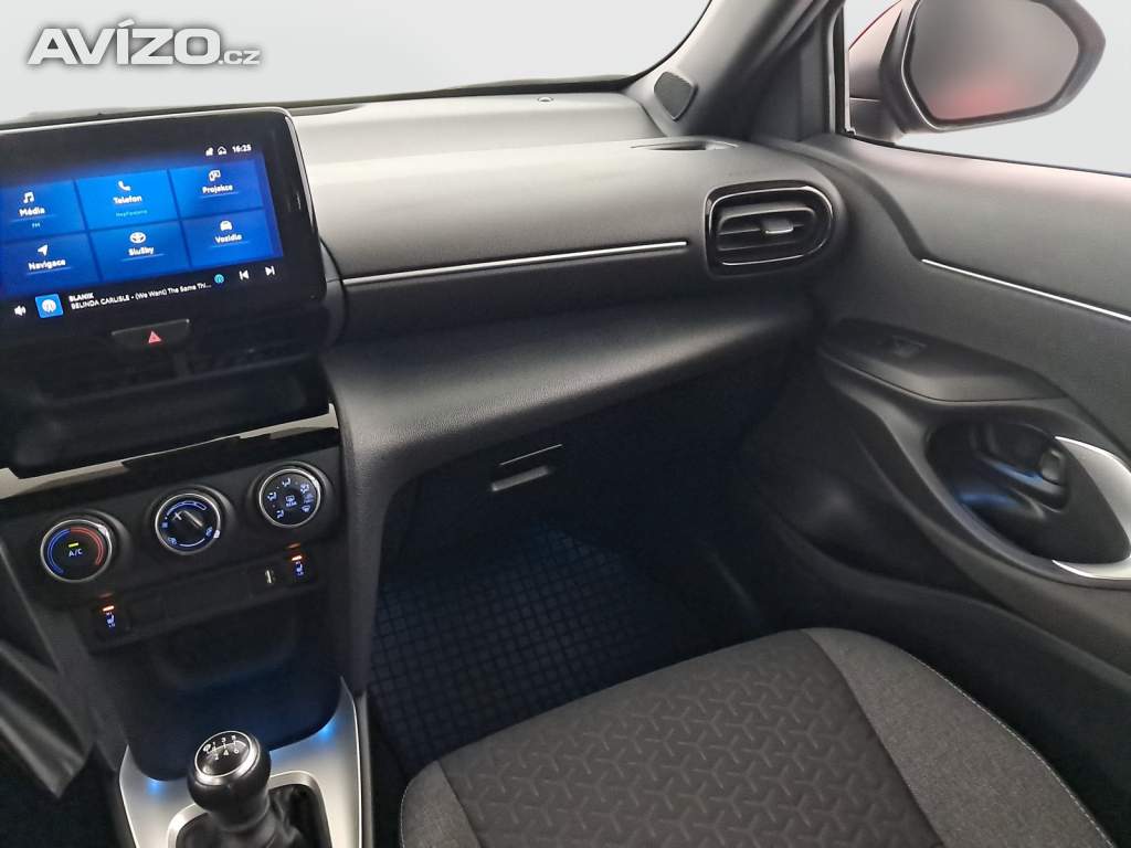 Foto inzerátu Toyota Yaris Cross 1.5 VVT-i