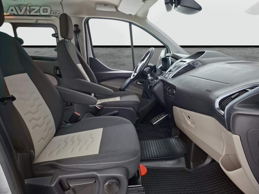 Foto inzerátu Ford Tourneo Custom 2.2 TDCi