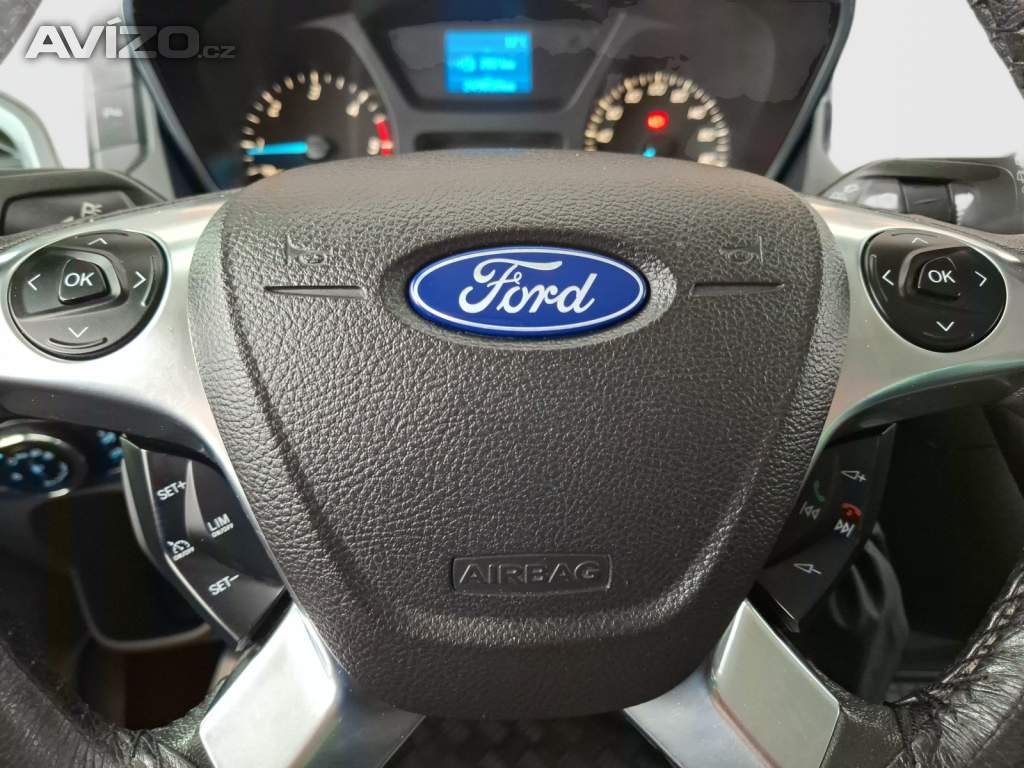 Foto inzerátu Ford Tourneo Custom 2.2 TDCi