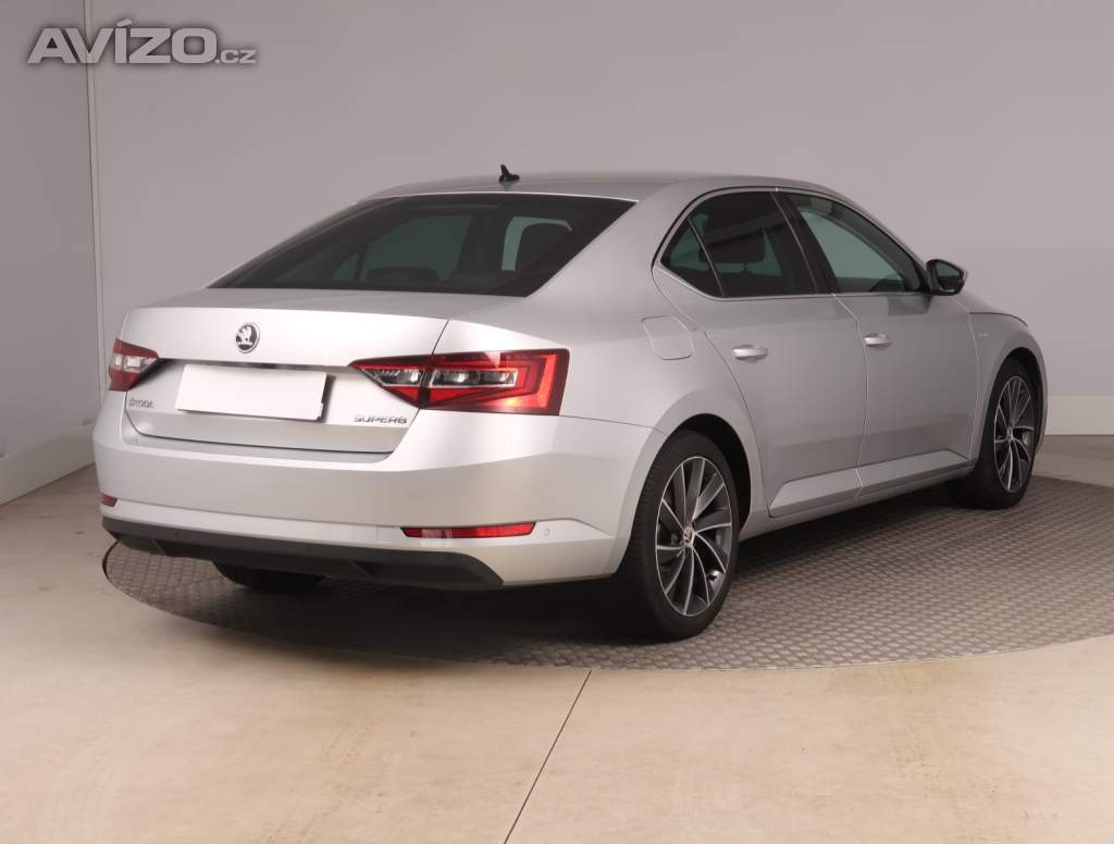 Foto inzerátu Skoda Superb 2.0 TDI