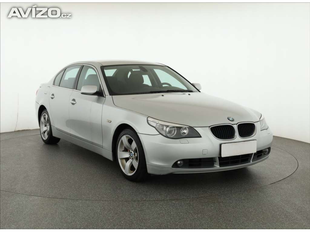 BMW Řada 5 525i