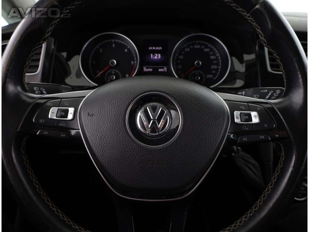 Foto inzerátu Volkswagen Golf 1.6 TDI