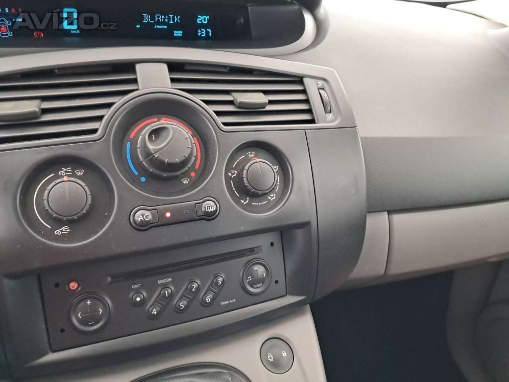 Foto inzerátu Renault Megane Scenic 1.6 16V