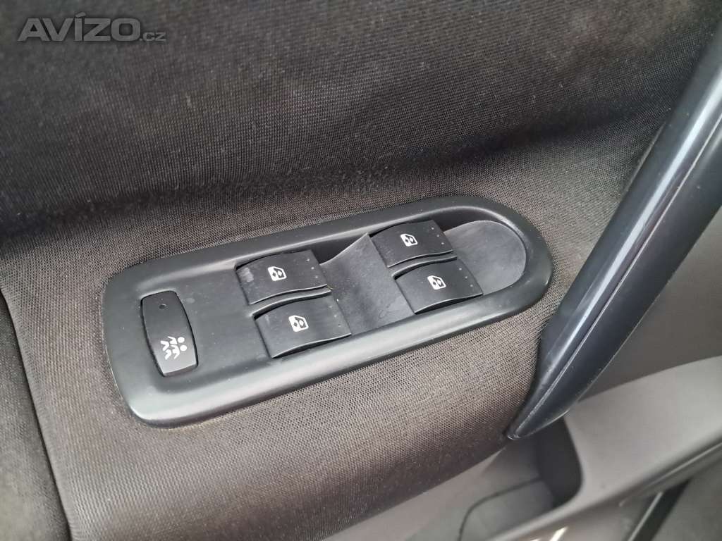 Foto inzerátu Renault Megane Scenic 1.6 16V