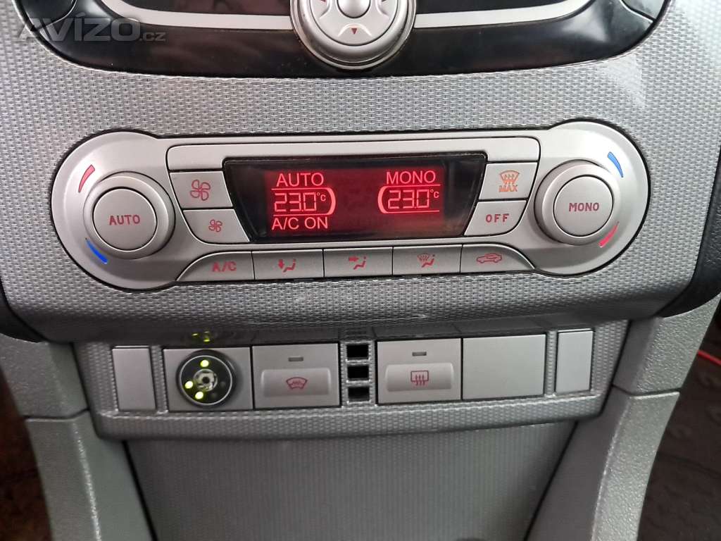 Foto inzerátu Ford Focus 2.0 16V
