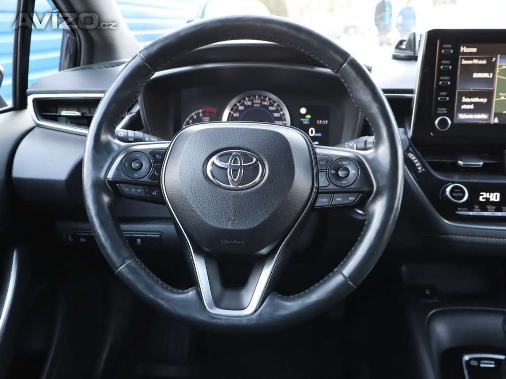 Foto inzerátu Toyota Corolla 1.8 Hybrid