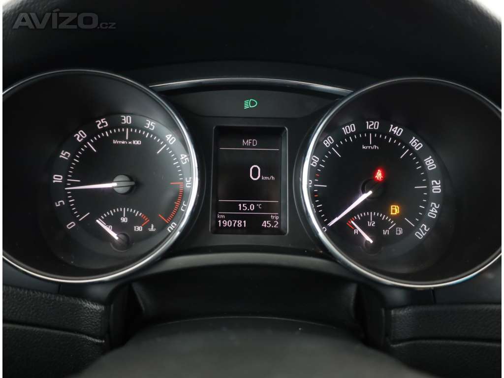 Foto inzerátu Skoda Superb 1.6 TDI