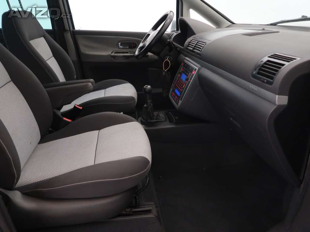 Foto inzerátu VW Sharan 2.0 TDI