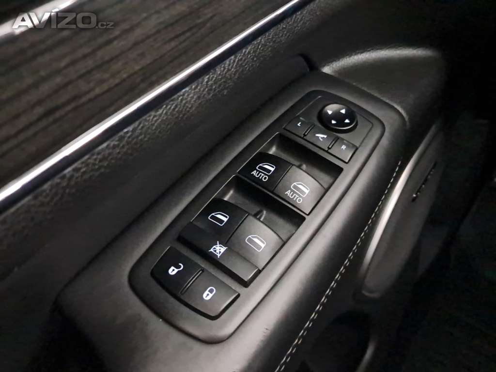 Foto inzerátu Jeep Grand Cherokee 3.0 CRD