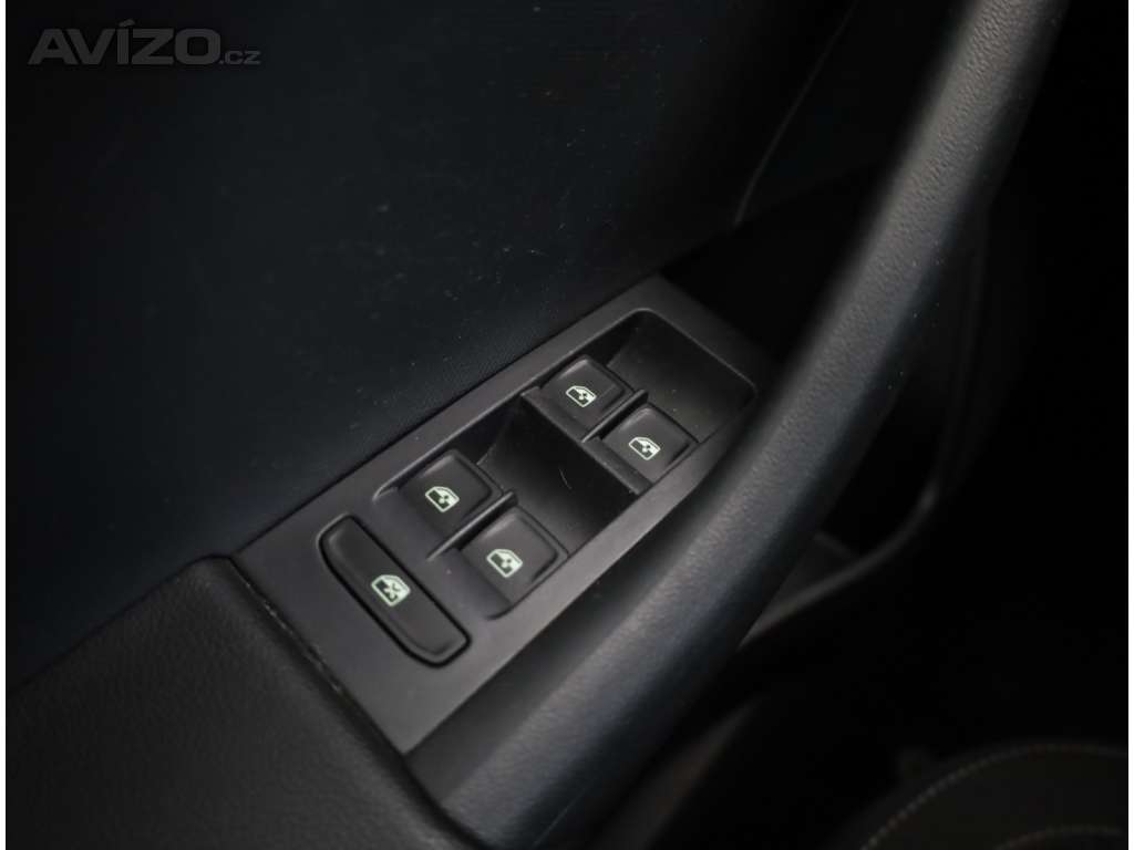 Foto inzerátu Skoda Rapid 1.0 TSI