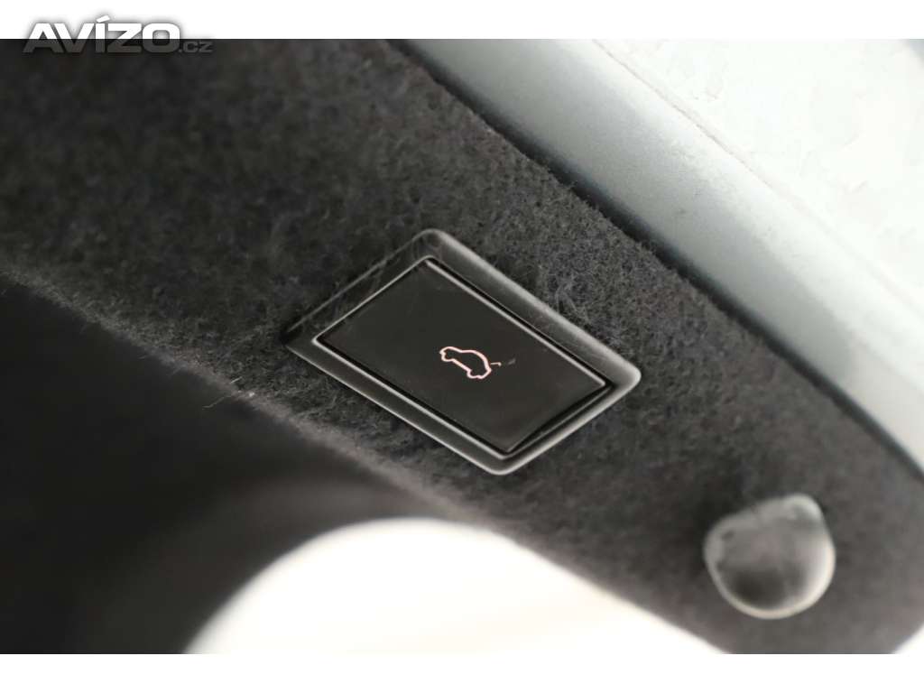 Foto inzerátu Skoda Superb 2.0 TDI