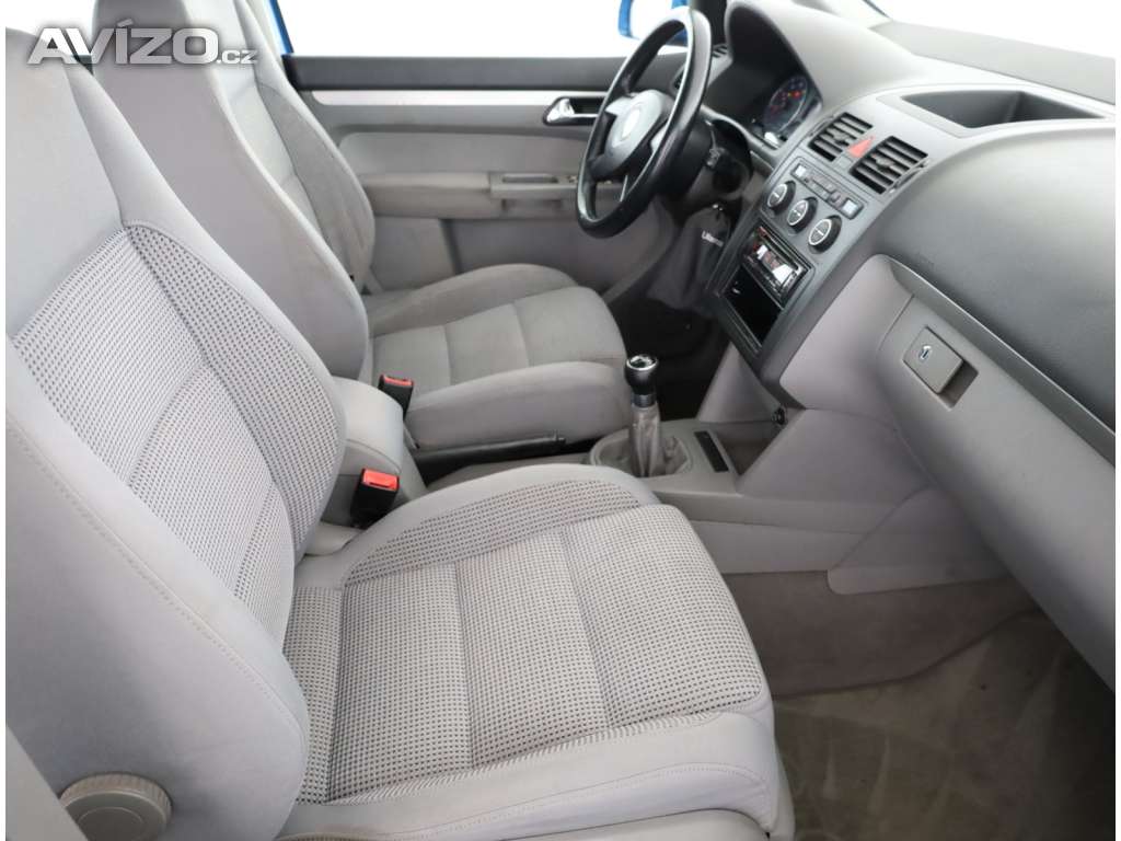 Foto inzerátu VW Touran 1.6 FSI