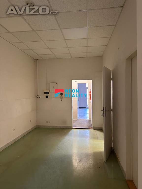 Foto inzerátu Pronájem zdravotnického prostoru 143 m² v Ostravě – ideální pro ordinaci nebo jiné komerční využití