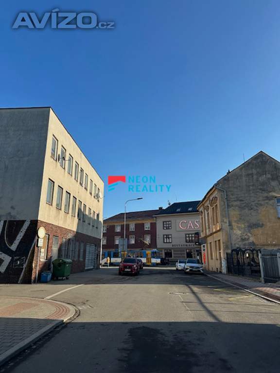 Foto inzerátu Pronájem zdravotnického prostoru 143 m² v Ostravě – ideální pro ordinaci nebo jiné komerční využití