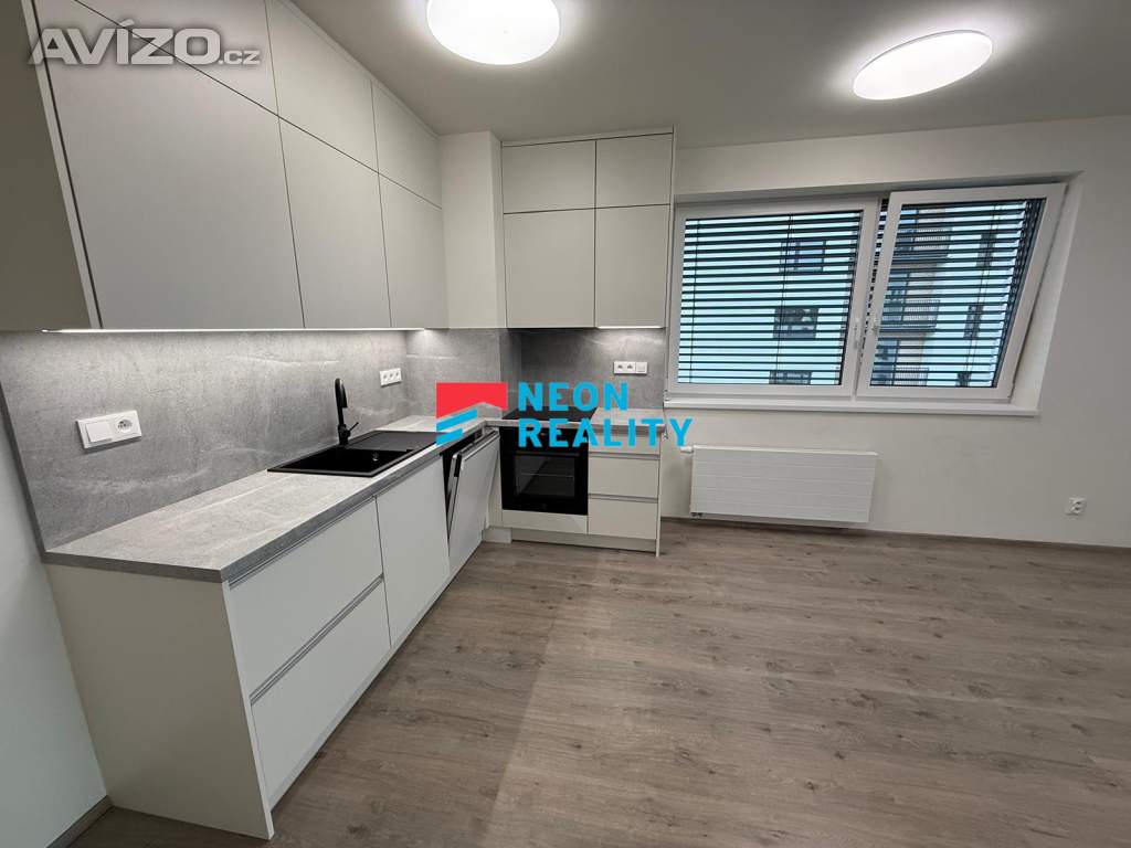 Pronájem bytu 2+kk v novostavbě Rezidence Bílá Perla, Opava – ještě neobývaný, moderní a slunný byt