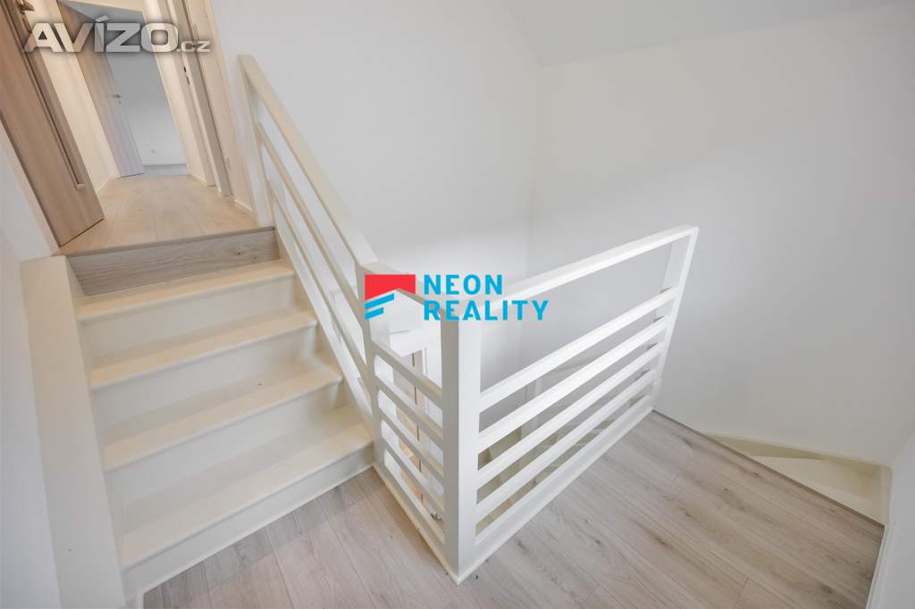 Foto inzerátu Pronájem speciálního rodinného domu v centru města, ul. Slavníkovců, Ostrava - Mariánské Hory