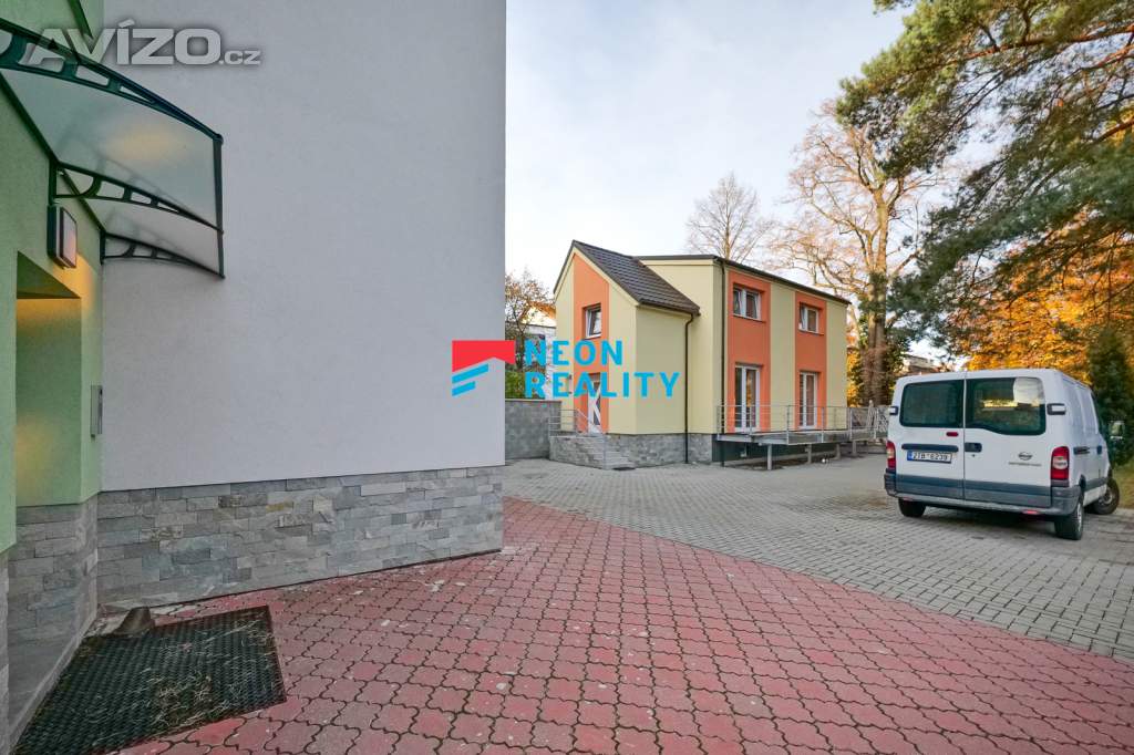 Foto inzerátu Pronájem speciálního rodinného domu v centru města, ul. Slavníkovců, Ostrava - Mariánské Hory