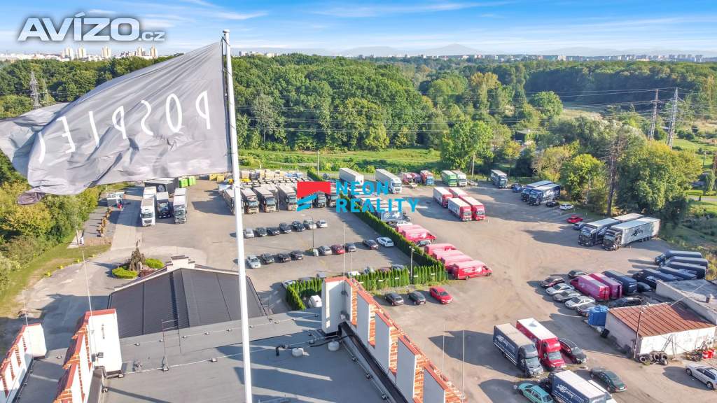 Pronájem venkovní plochy o výměře 1000 m2 v polyfunkčním areálu společnosti Pospiech/Lihovar Svinov