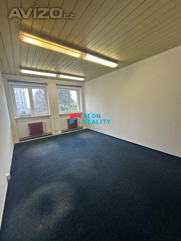 Foto inzerátu Pronájem kanceláří v Hošťálkovicích – 10 až 32 m², parkování u budovy, 10 min od centra Ostravy
