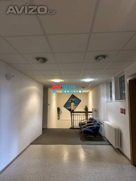 Foto inzerátu Pronájem kanceláří v Hošťálkovicích – 10 až 32 m², parkování u budovy, 10 min od centra Ostravy
