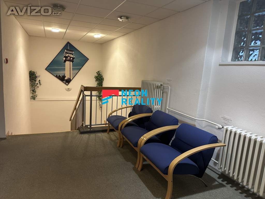 Foto inzerátu Pronájem kanceláří v Hošťálkovicích – 10 až 32 m², parkování u budovy, 10 min od centra Ostravy