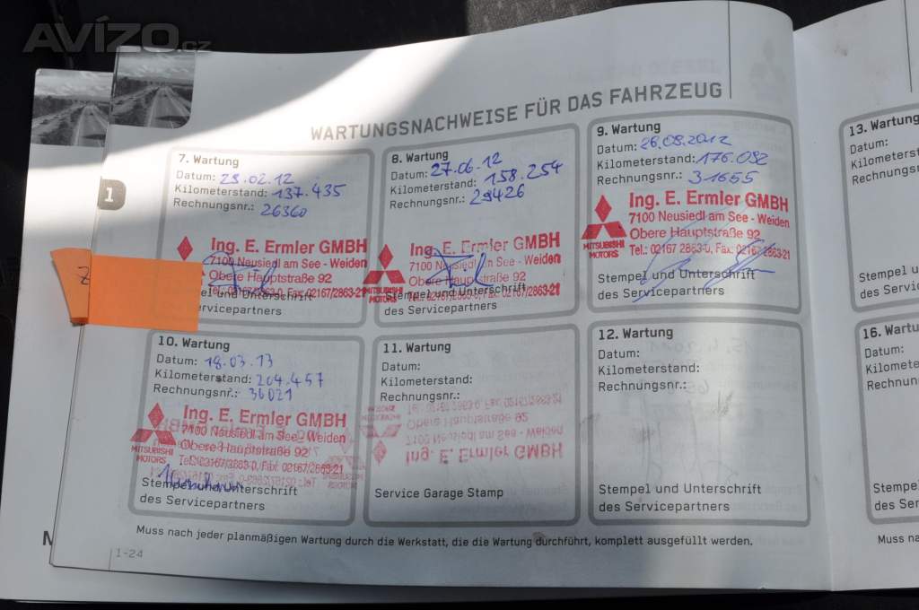 Foto inzerátu Mitsubishi Grandis 2.0Di-D 103kW 7.míst