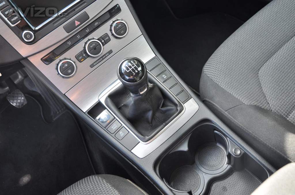 Foto inzerátu Volkswagen Passat 2.0TDi 103kW KOMBI