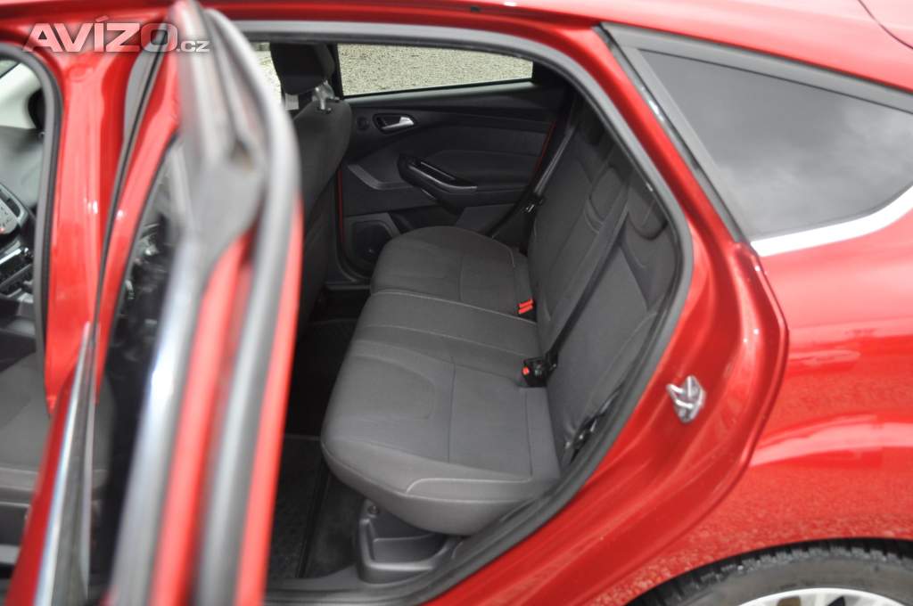 Foto inzerátu Ford Focus 1.6i 110kW Titanium