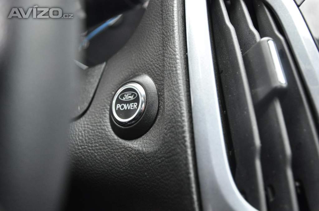 Foto inzerátu Ford Focus 1.6i 110kW Titanium