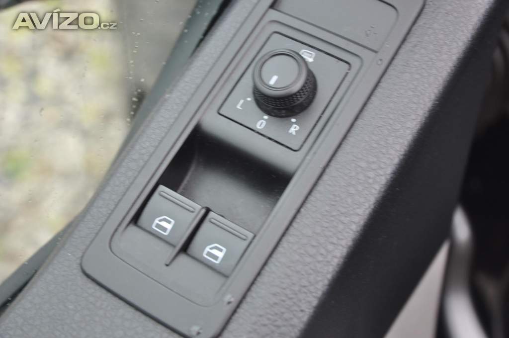 Foto inzerátu Volkswagen Caravelle 2.0TDi 110kW LONG 4x4