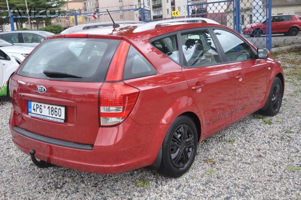 Foto inzerátu Kia Ceed 1.4i 80kW KOMBI