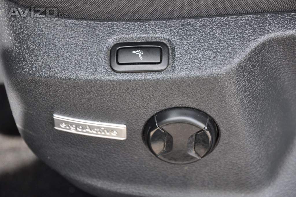 Foto inzerátu Volkswagen Golf VII 1.0TSi 81kW SPORT