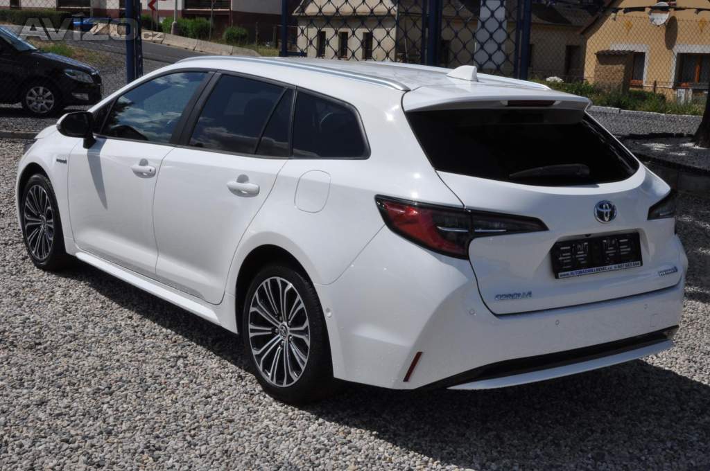 Foto inzerátu Toyota Corolla 1.8HSD 72kW KOMBI