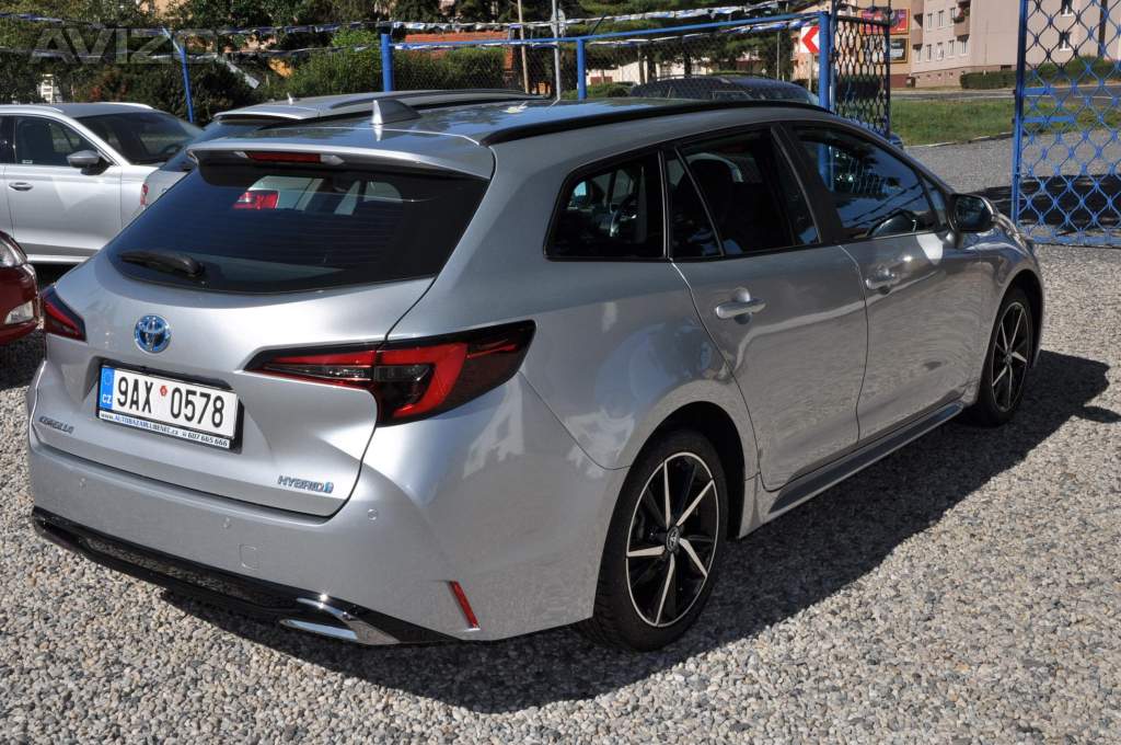 Foto inzerátu Toyota Corolla 1.8HSD 72kW KOMBI