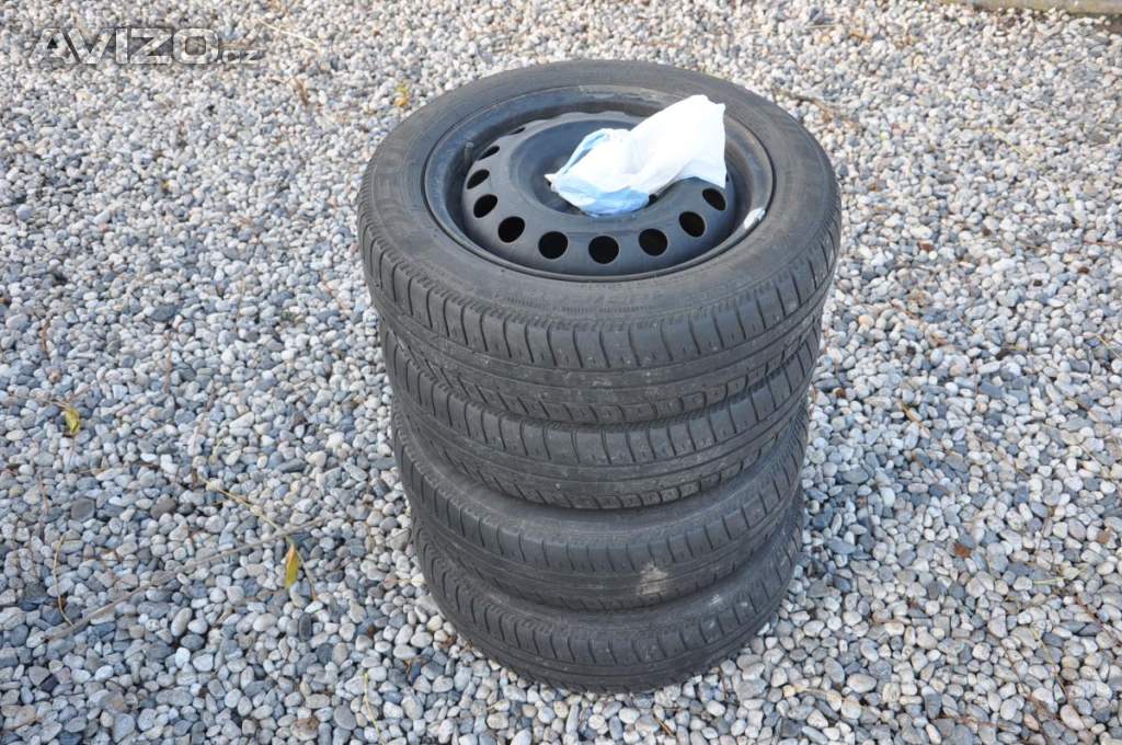 Foto inzerátu Peugeot 107 1.0i 50kW