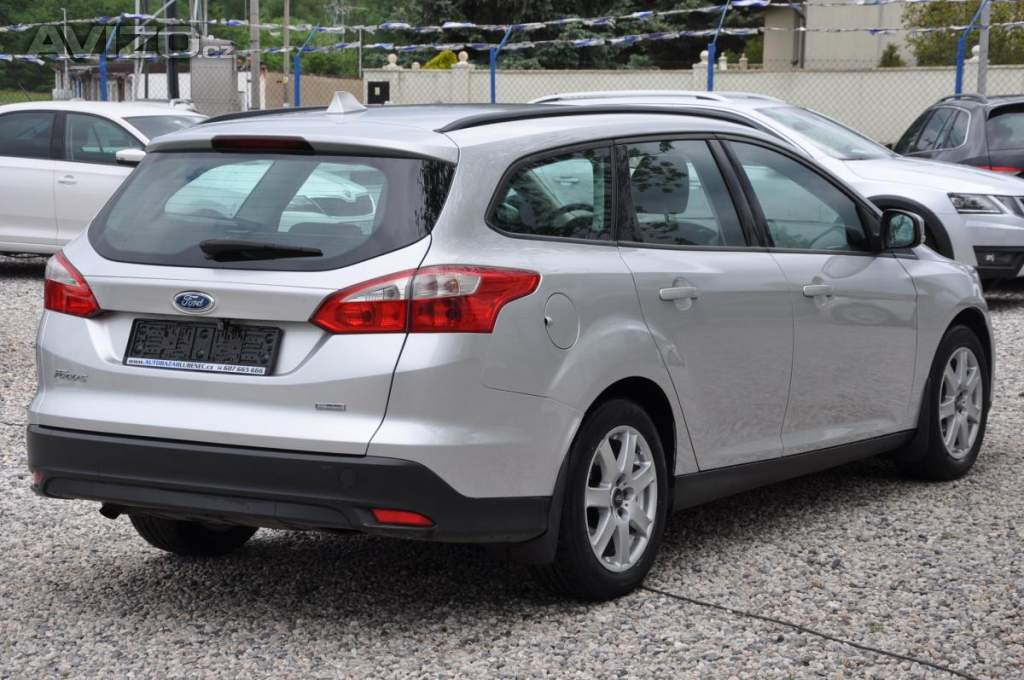 Foto inzerátu Ford Focus 1.6TDCi 70kW KOMBI