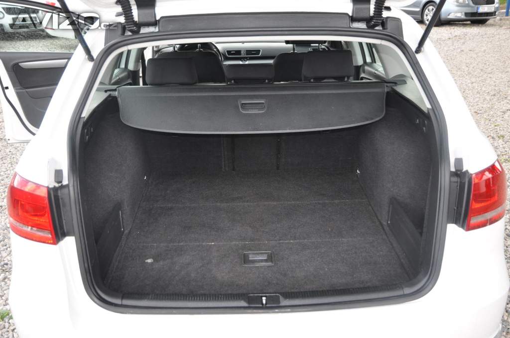 Foto inzerátu Volkswagen Passat 2.0TDi 103kW KOMBI