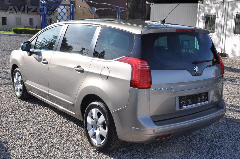 Foto inzerátu Peugeot 5008 1.6HDi 82kW AUTOMAT