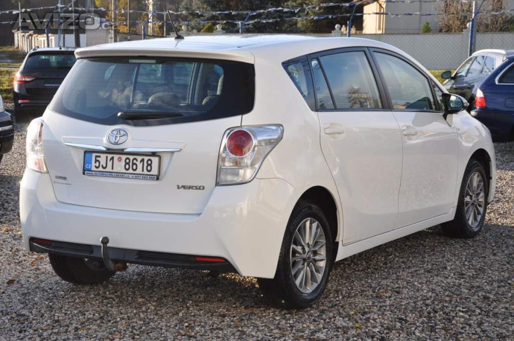 Foto inzerátu Toyota Verso 1.6 ValveMatic 97kW 7.míst