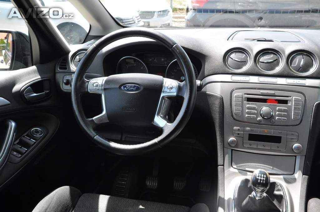 Foto inzerátu Ford S-MAX 2.0TDCi 96kW 7.míst