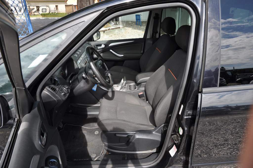 Foto inzerátu Ford S-MAX 2.0TDCi 96kW 7.míst