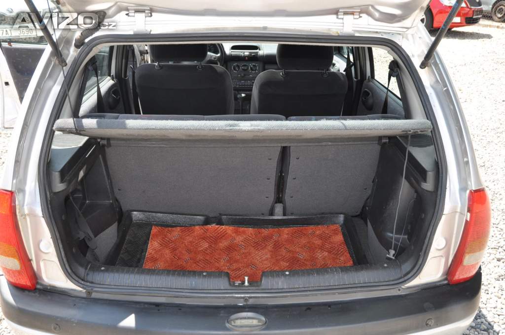 Foto inzerátu Opel Corsa 1.4i 16V 66kW Automat