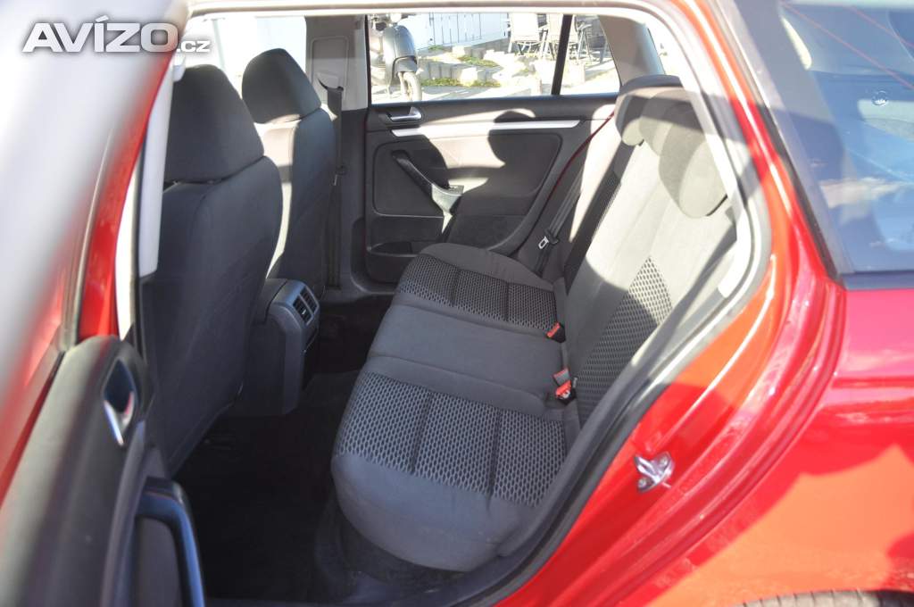 Foto inzerátu Volkswagen Golf 1.4i 59kW KOMBI Trend